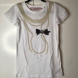 Fun Graphic tee Summer Blowout!!!